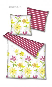 Betz 2 Piece Bed-Linen Set Renforce Reversible Bed-Linen "Flowers" Colour: red & white Sizes: 135 x 200 cm/155 x 220 cm