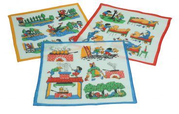 Betz 3 Pieces Kids Handkerchiefs in Gift Box Design 4 100% Cotton Motive: Fairy-tale Colour: yellow Size: 25x25cm